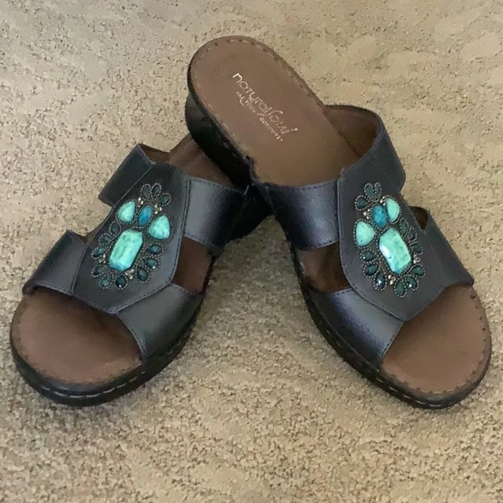 Natural Soul Comfort Metallic Blue Wedge Sandals